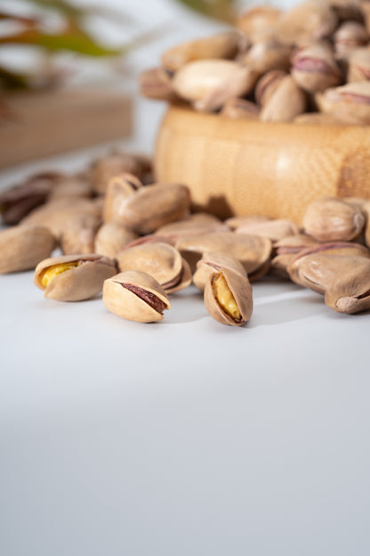 Bahçeden Urfa Fıstığı